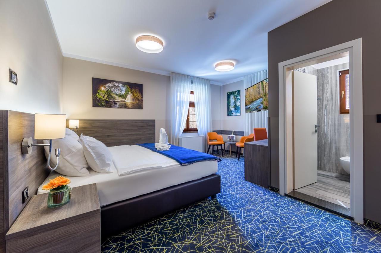 Bitoraj Hotel