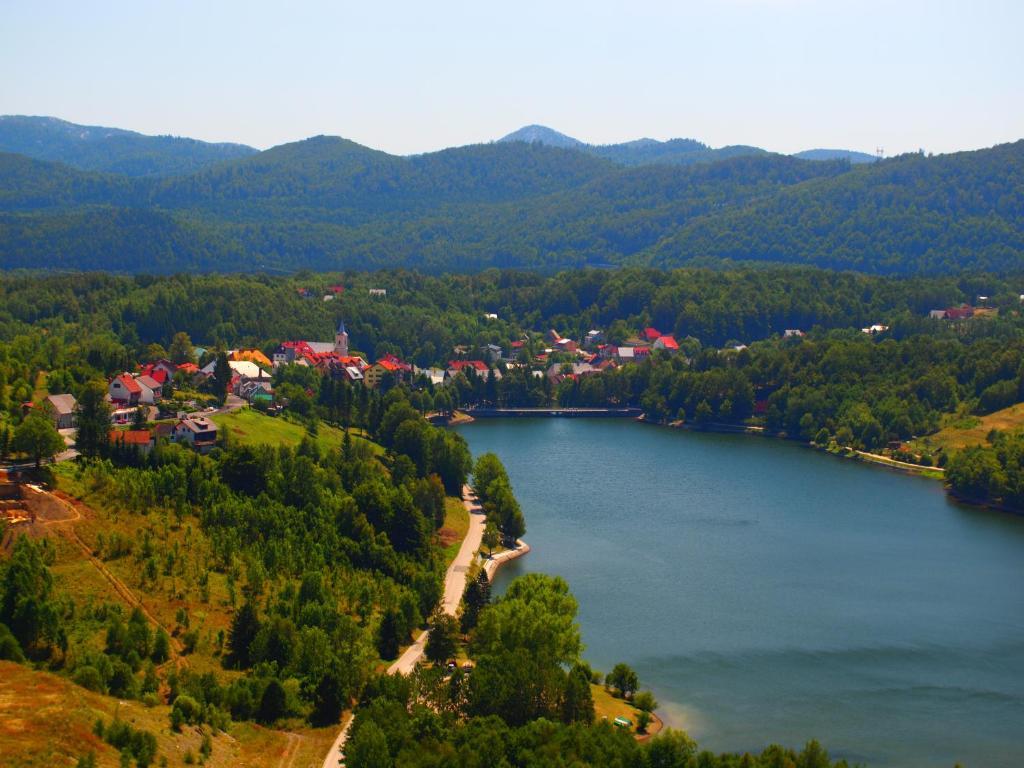 Bitoraj Hotel
